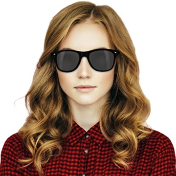 Navaris Wayfarer Sonnenbrille UV400 - Damen Herren Holz - Brille mit Bambus Bügeln - Holzbrille mit Etui - unterschiedliche Farben - 5