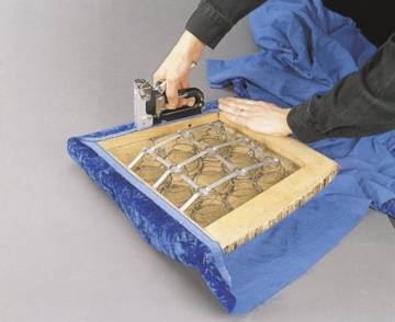 wolfcraft Tacocraft 7 Handtacker Set 7089000 | Leistungsstarker Werkzeugtacker mit regulierbarer Schusskraft inkl. 1000 8 mm Klammern | Ideal für anspruchsvolle Arbeiten und Renovierungen - 2